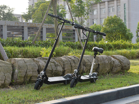 共享電動滑板車陸續(xù)入駐大學(xué)校園，意味著什么？