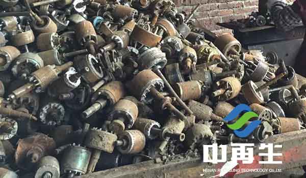 電機(jī)轉(zhuǎn)子破碎機(jī)