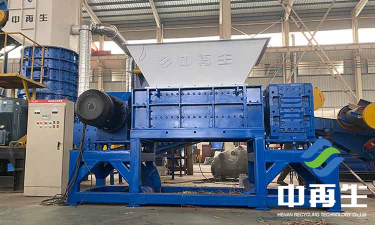 新型家電撕碎機(jī)的研發(fā),提供了對(duì)電子垃圾處理新的角度